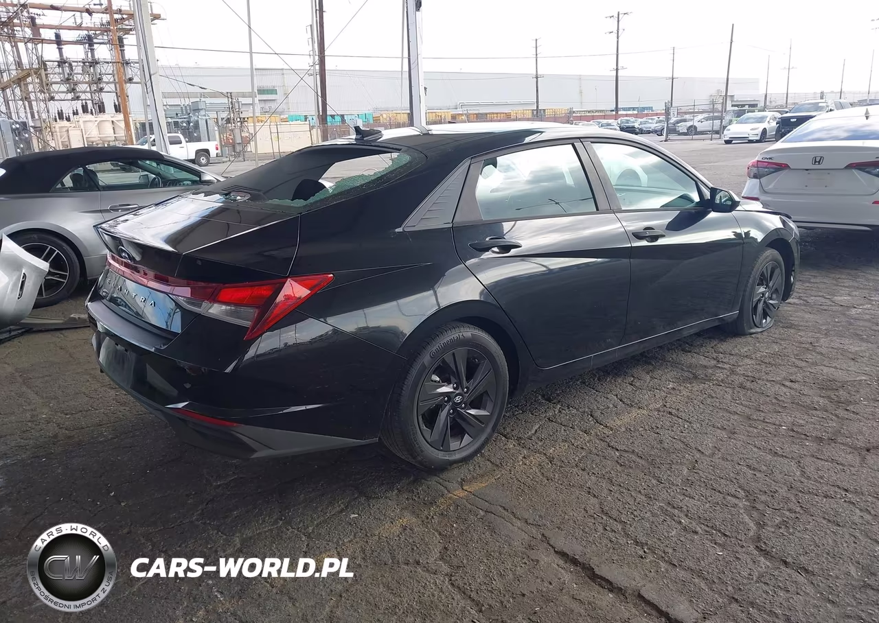 2021 Hyundai Elantra Sel VIN:5NPLM4AG3MH024340 - 4