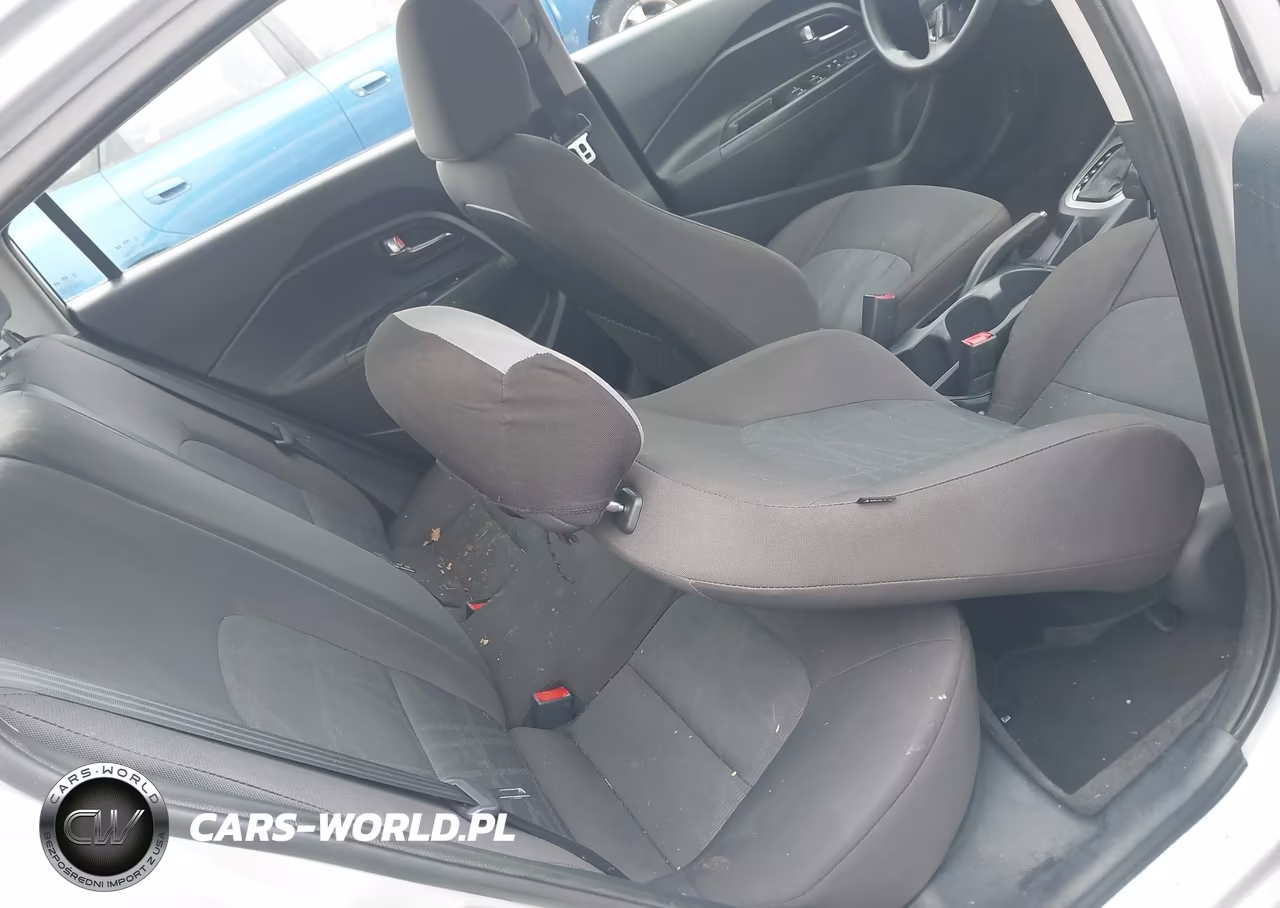 2017 Kia Rio Lx VIN:KNADM4A3XH6106449 - 8