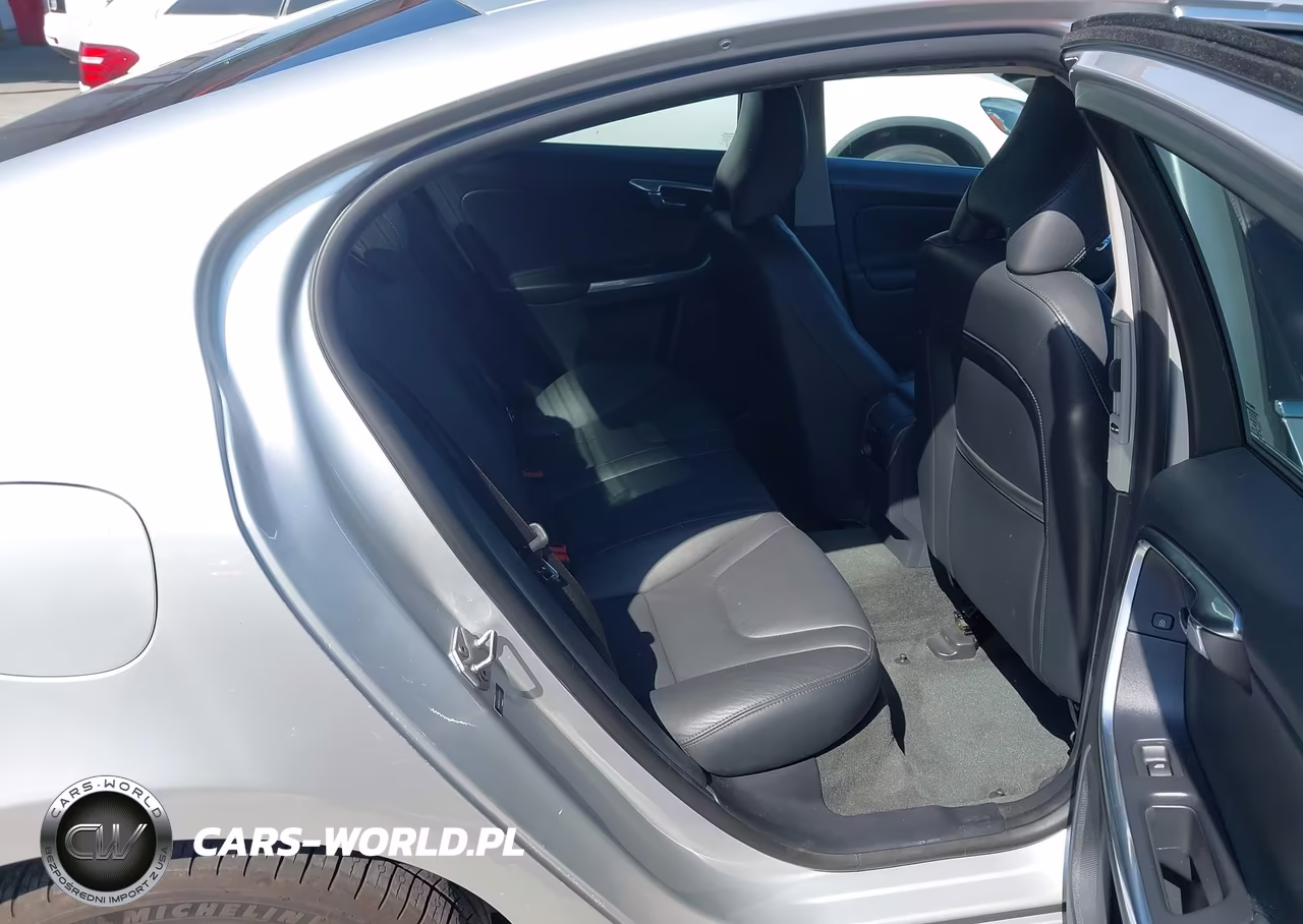 2015 Volvo S60 T5 Premier VIN:YV140MFK2F1340491 - 8