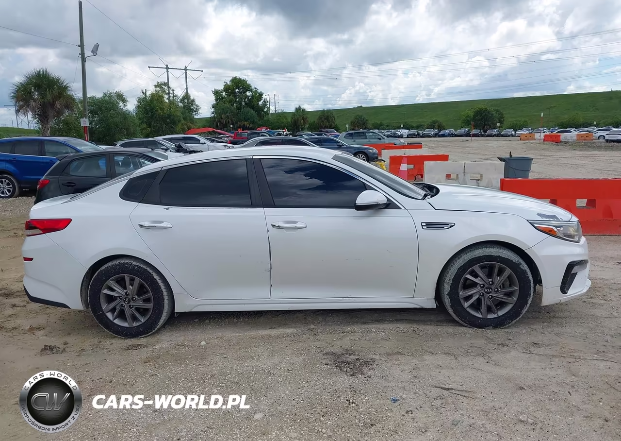 2020 Kia Optima Lx VIN:5XXGT4L39LG387136 - 13