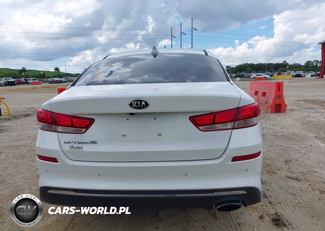 2020 Kia Optima Lx VIN:5XXGT4L39LG387136 - 16