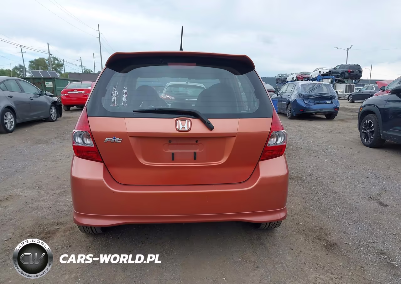 2008 Honda Fit Sport VIN:JHMGD38658S029389 - 15