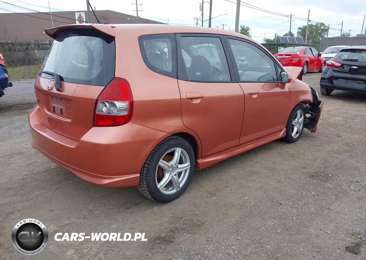 2008 Honda Fit Sport VIN:JHMGD38658S029389 - 4