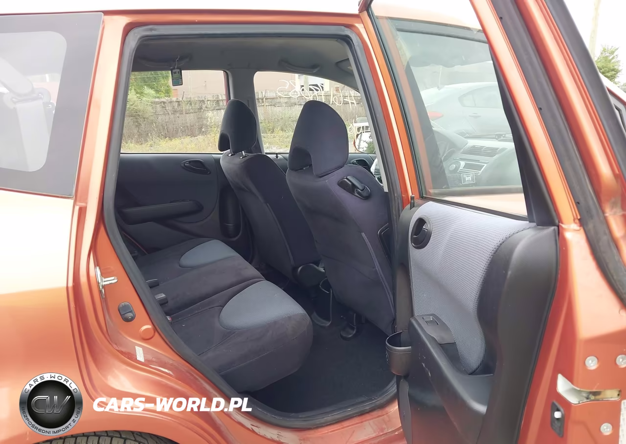 2008 Honda Fit Sport VIN:JHMGD38658S029389 - 8