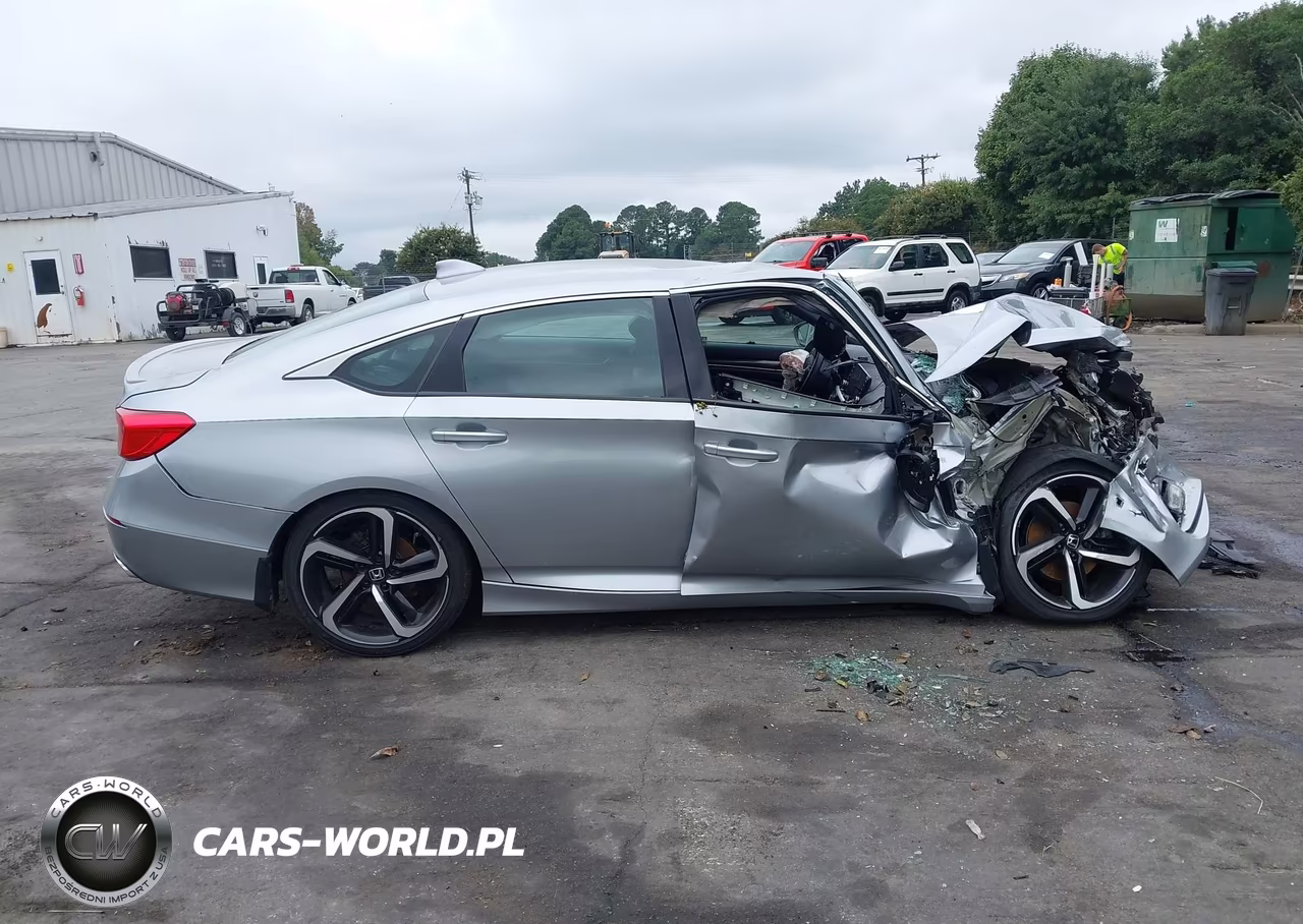 2019 Honda Accord Sport VIN:1HGCV1F3XKA099642 - 14