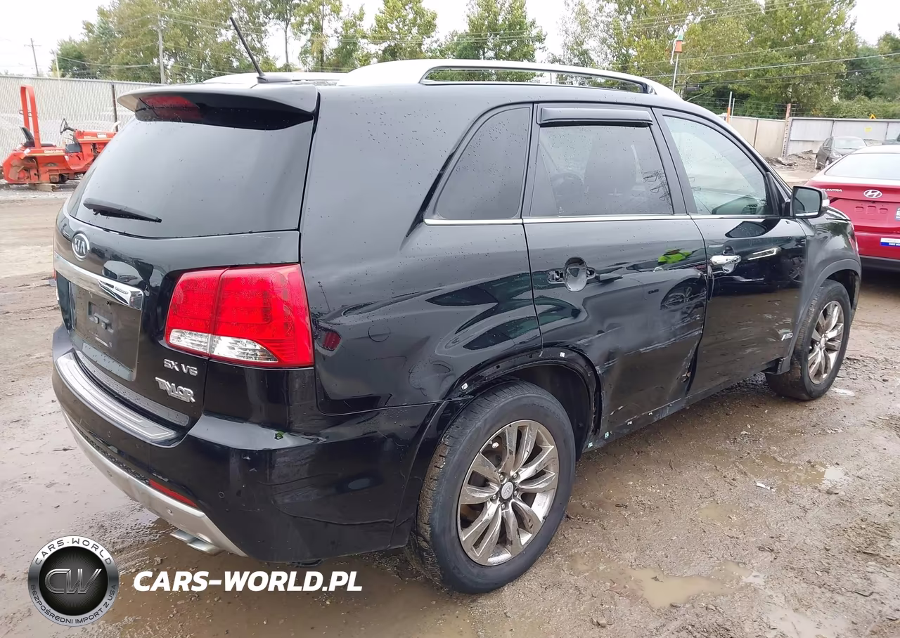 2013 Kia Sorento Sx V6 VIN:5XYKWDA20DG381833 - 4