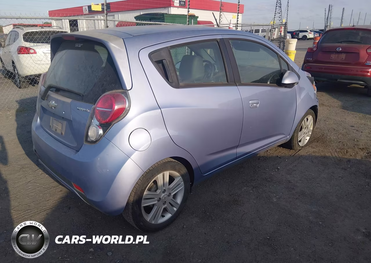2015 Chevrolet Spark Ls Manual VIN:KL8CA6S96FC738832 - 4