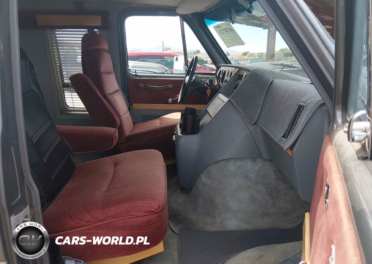 1989 Chevrolet G20 VIN:1GBEG25K4K7133298 - 5