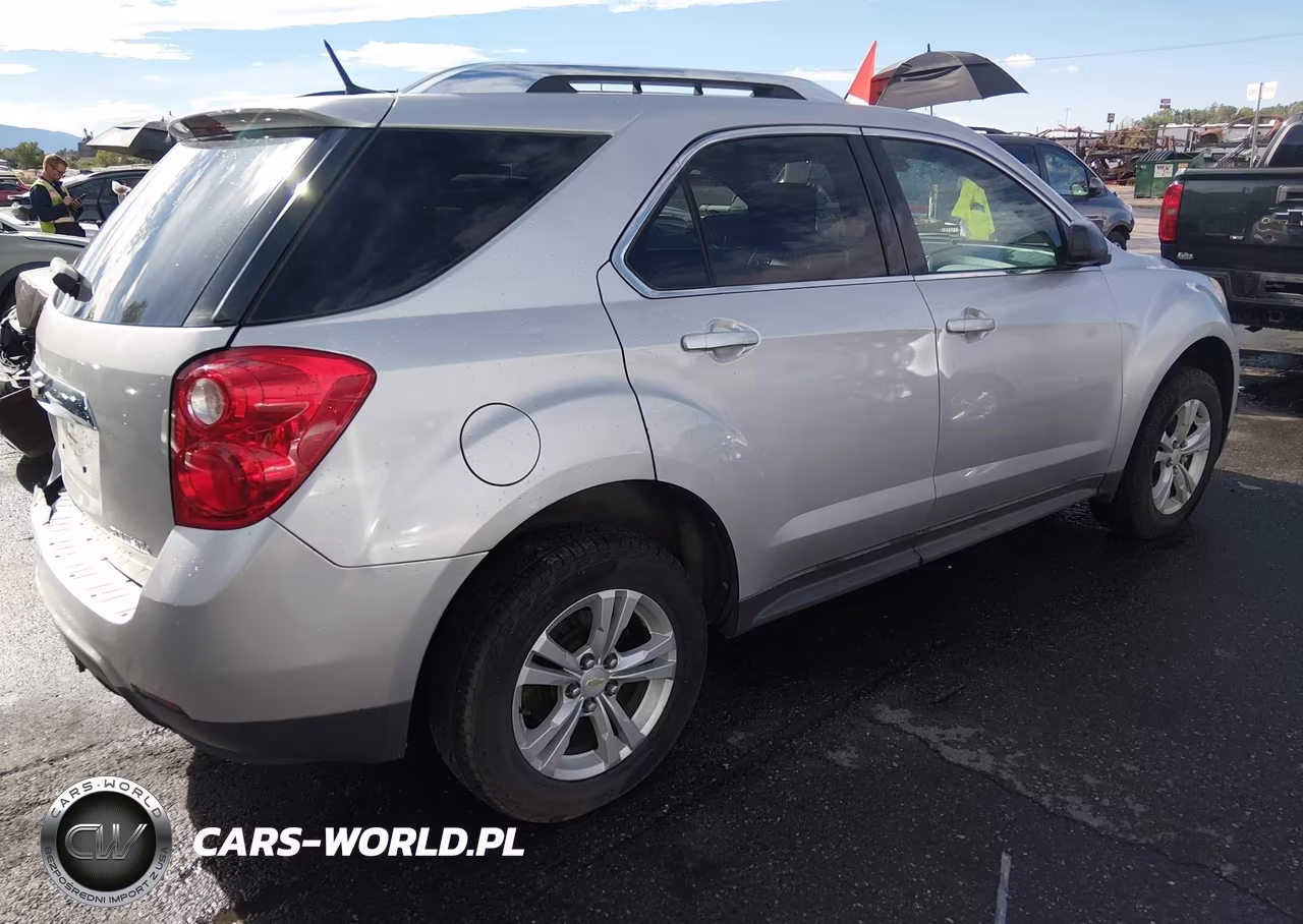 2011 Chevrolet Equinox Ls VIN:2CNFLCEC6B6268899 - 4