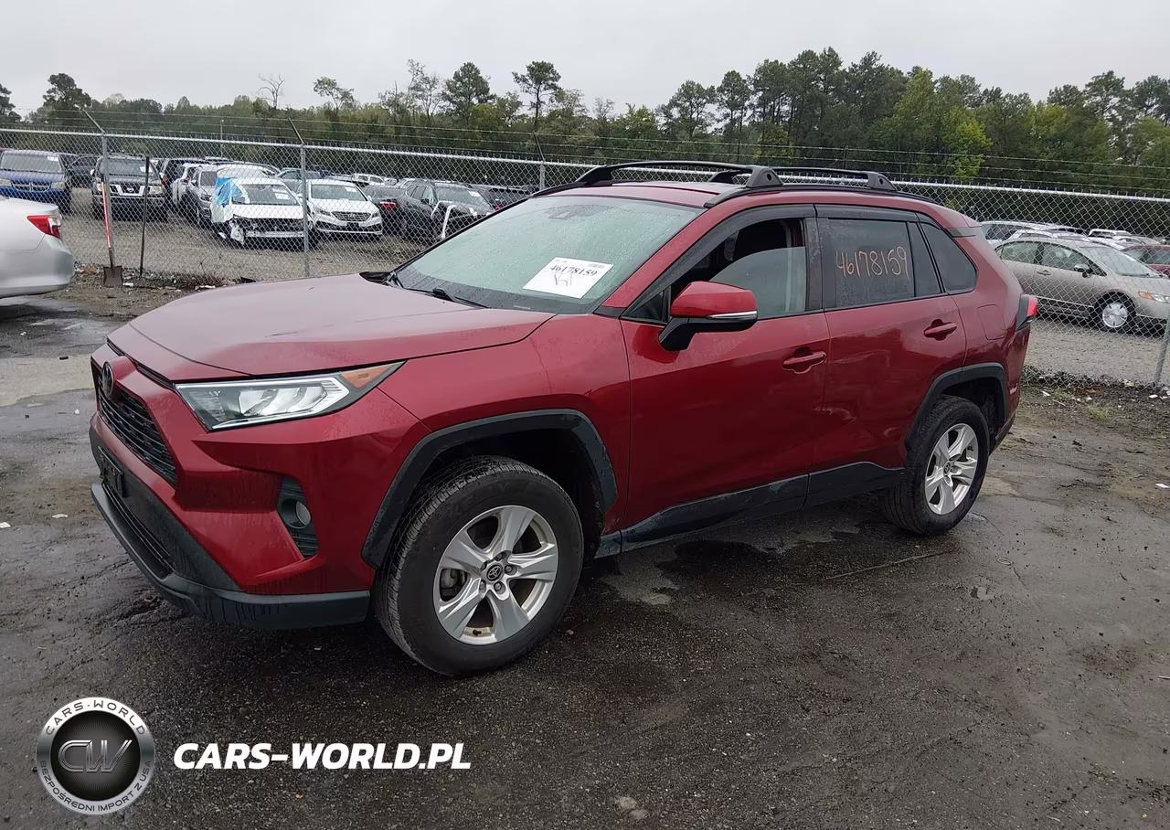 2021 Toyota Rav4 Xle VIN:2T3P1RFV9MW240331 - 2