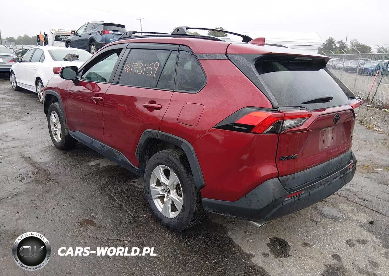 2021 Toyota Rav4 Xle VIN:2T3P1RFV9MW240331 - 3