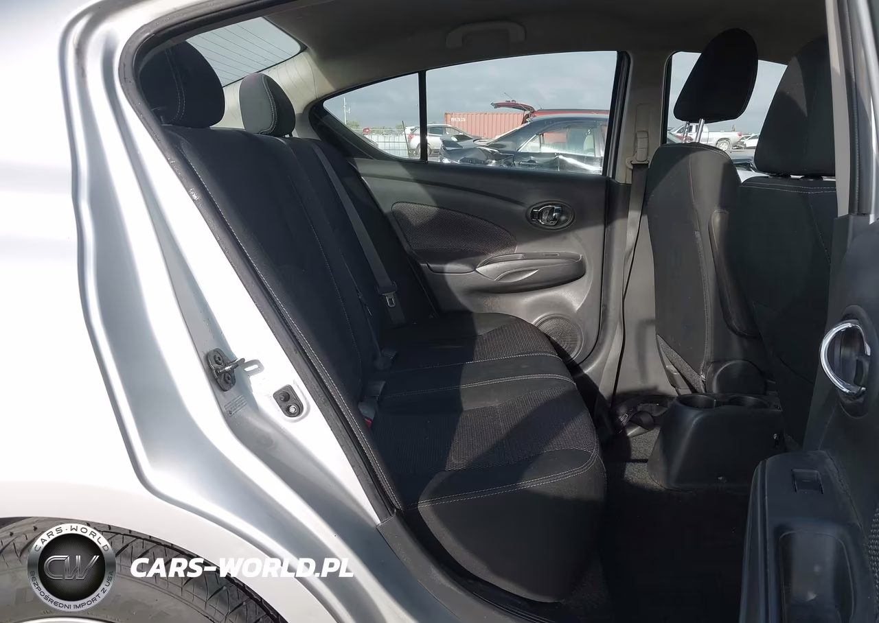2018 Nissan Versa 1.6 Sv VIN:3N1CN7AP7JL812082 - 8