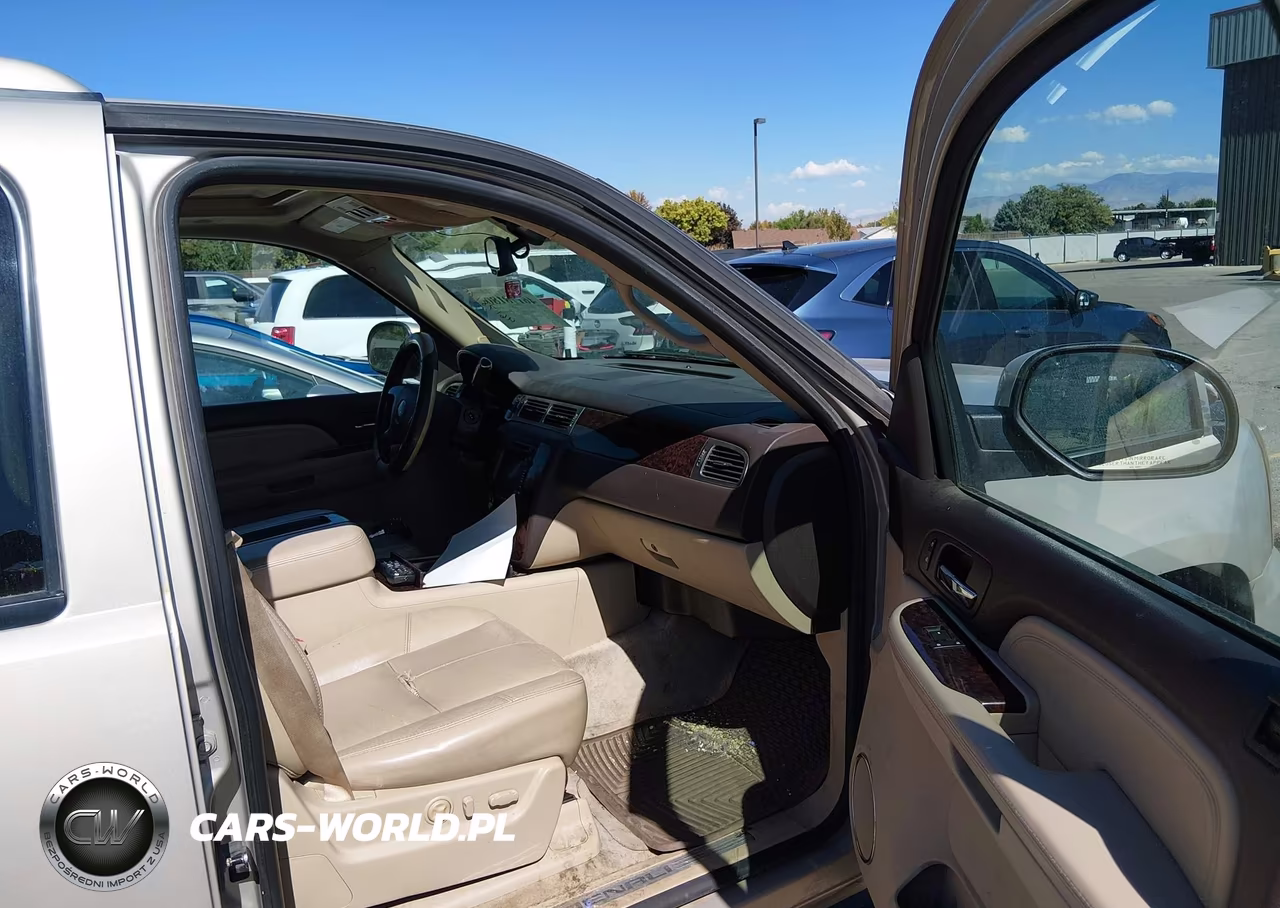 2007 GMC Yukon Denali VIN:1GKFK63887J356715 - 5