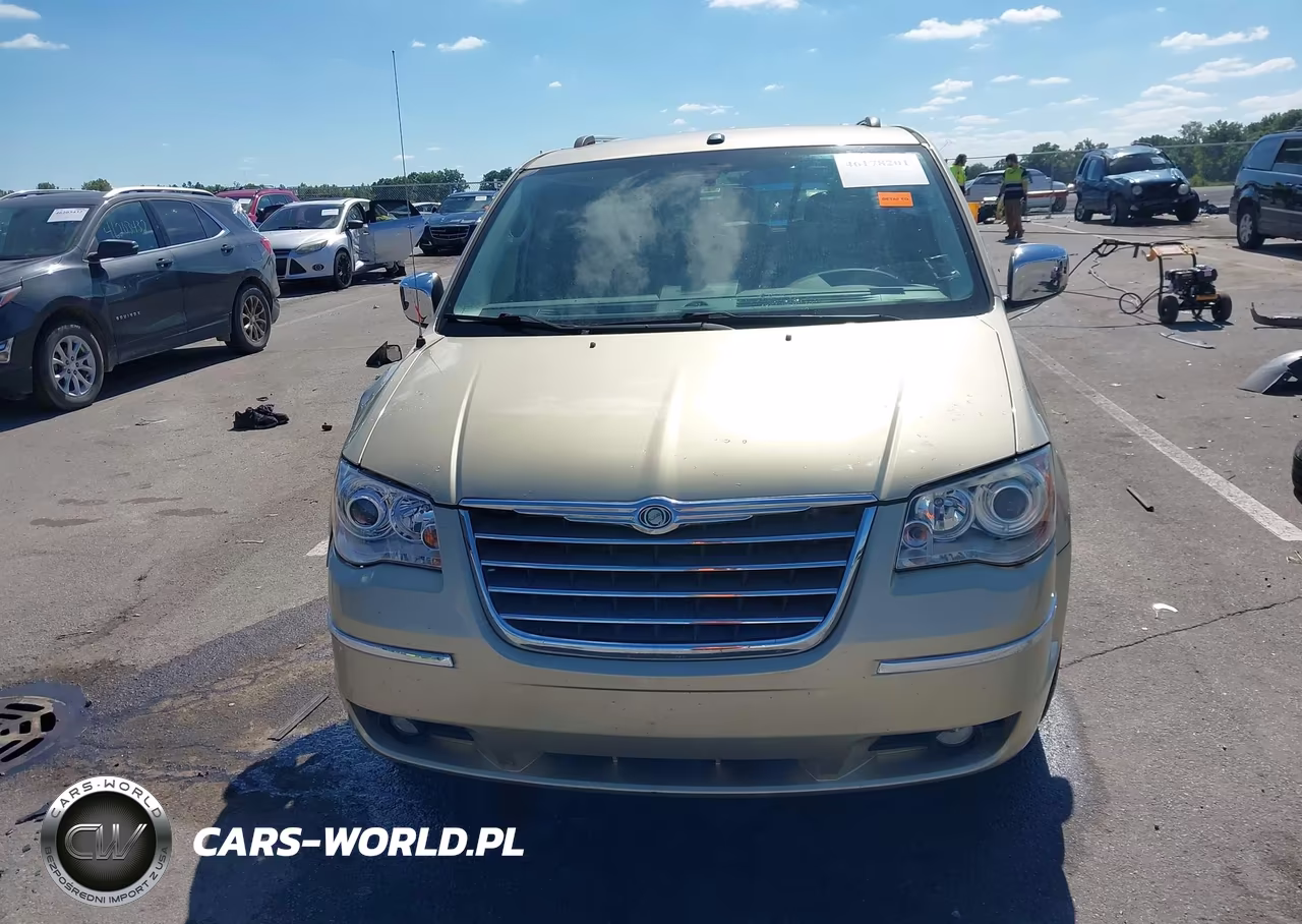 2010 Chrysler Town & Country Limited VIN:2A4RR6DX5AR206844 - 13