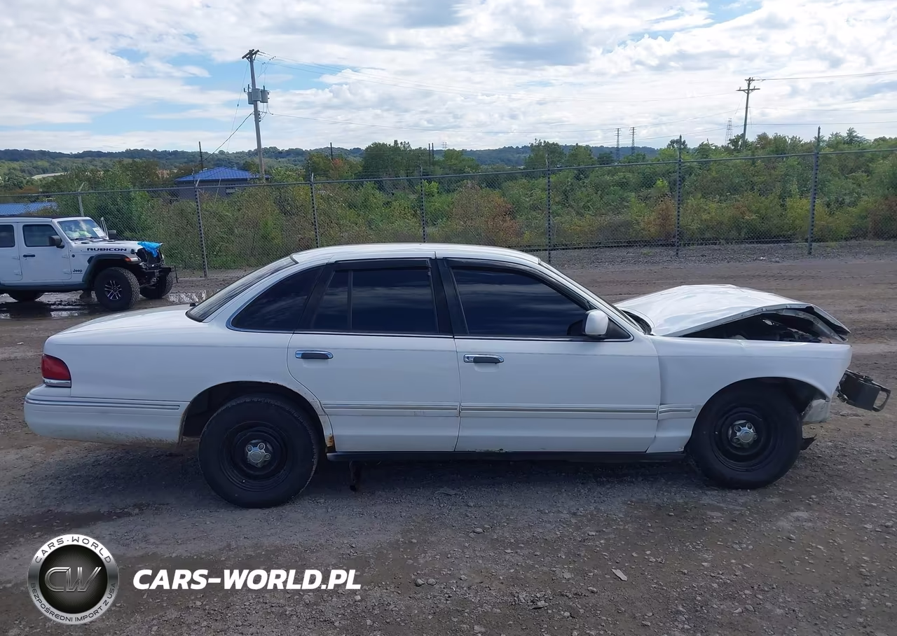 1997 Ford Crown Victoria Lx VIN:2FALP74W6VX220211 - 13