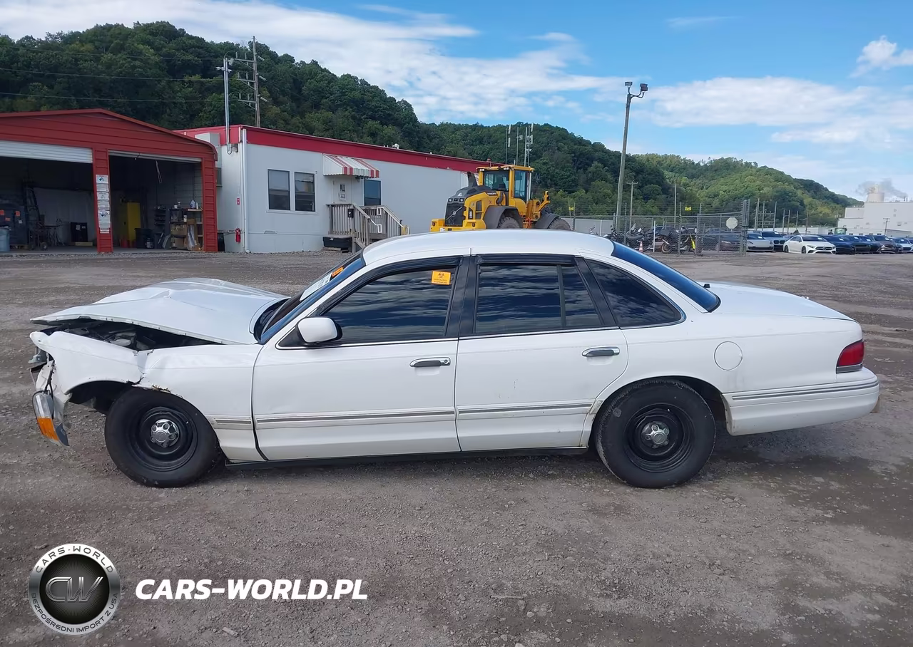 1997 Ford Crown Victoria Lx VIN:2FALP74W6VX220211 - 14