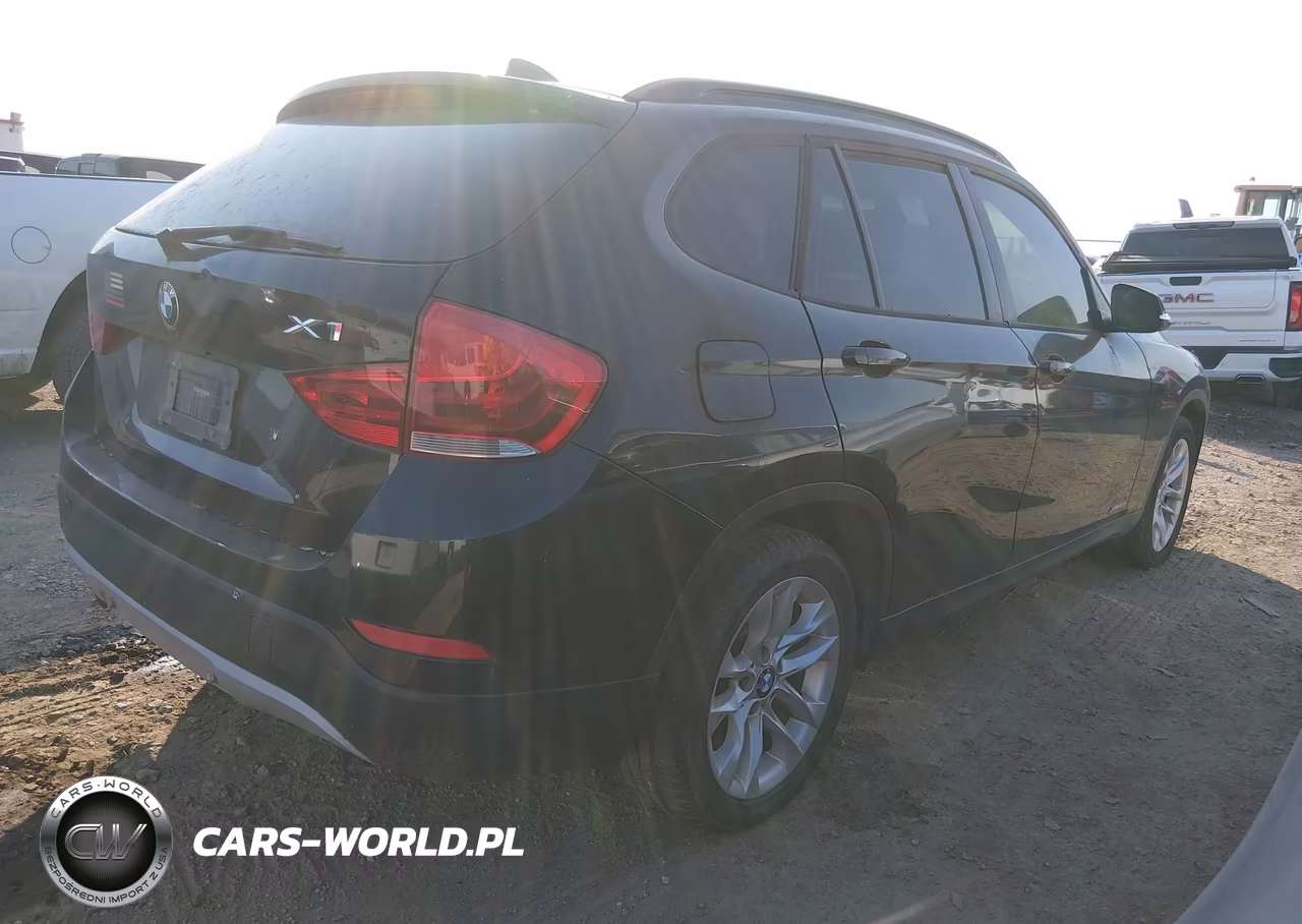 2015 BMW X1 xDrive28I VIN:WBAVL1C50FVY36281 - 4
