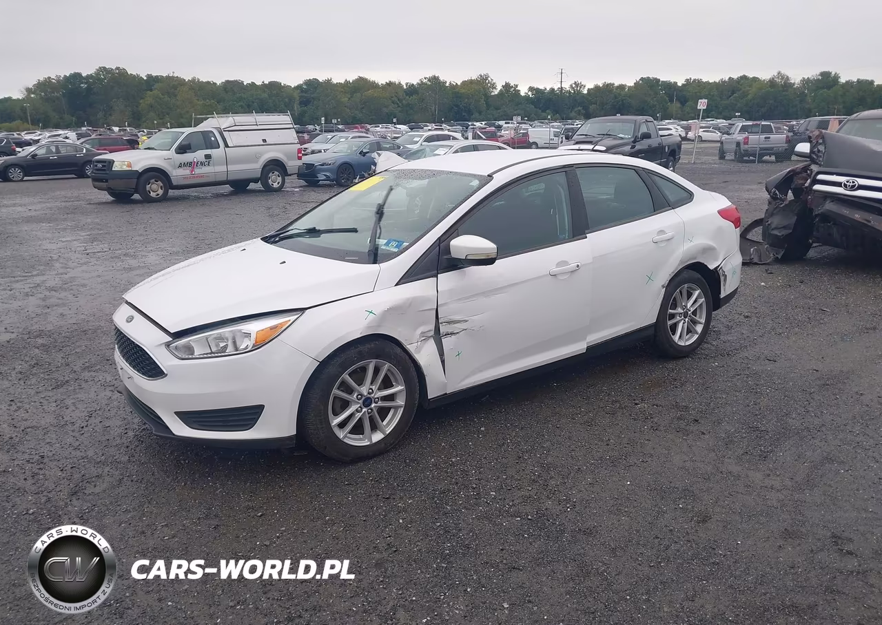 2017 Ford Focus Se VIN:1FADP3F26HL278165 - 2