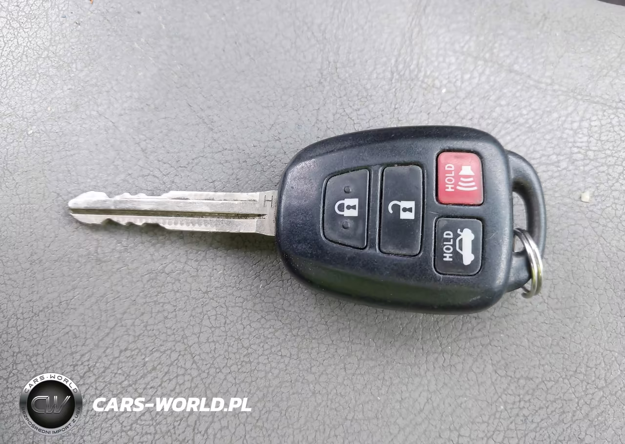 2017 Toyota Camry Le VIN:4T1BF1FK7HU713080 - 11