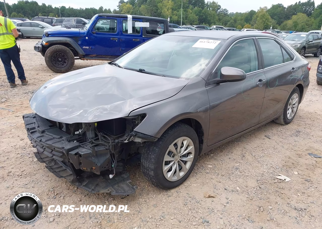 2017 Toyota Camry Le VIN:4T1BF1FK7HU713080 - 2