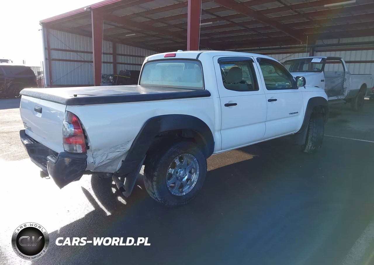 2009 Toyota Tacoma Base V6 VIN:3TMLU42N99M025684 - 4