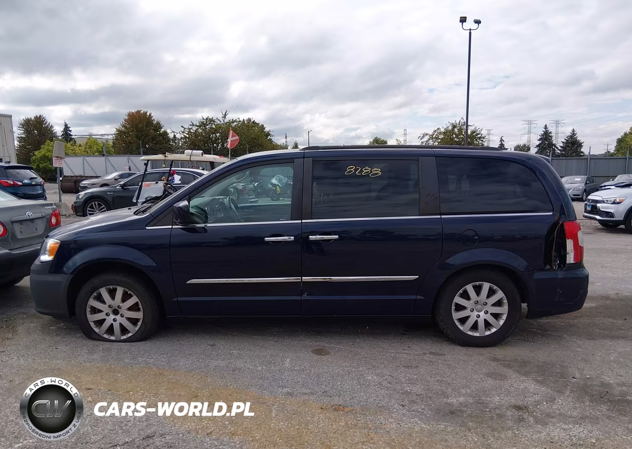 2016 Chrysler Town & Country Touring VIN:2C4RC1BG0GR149314 - 14