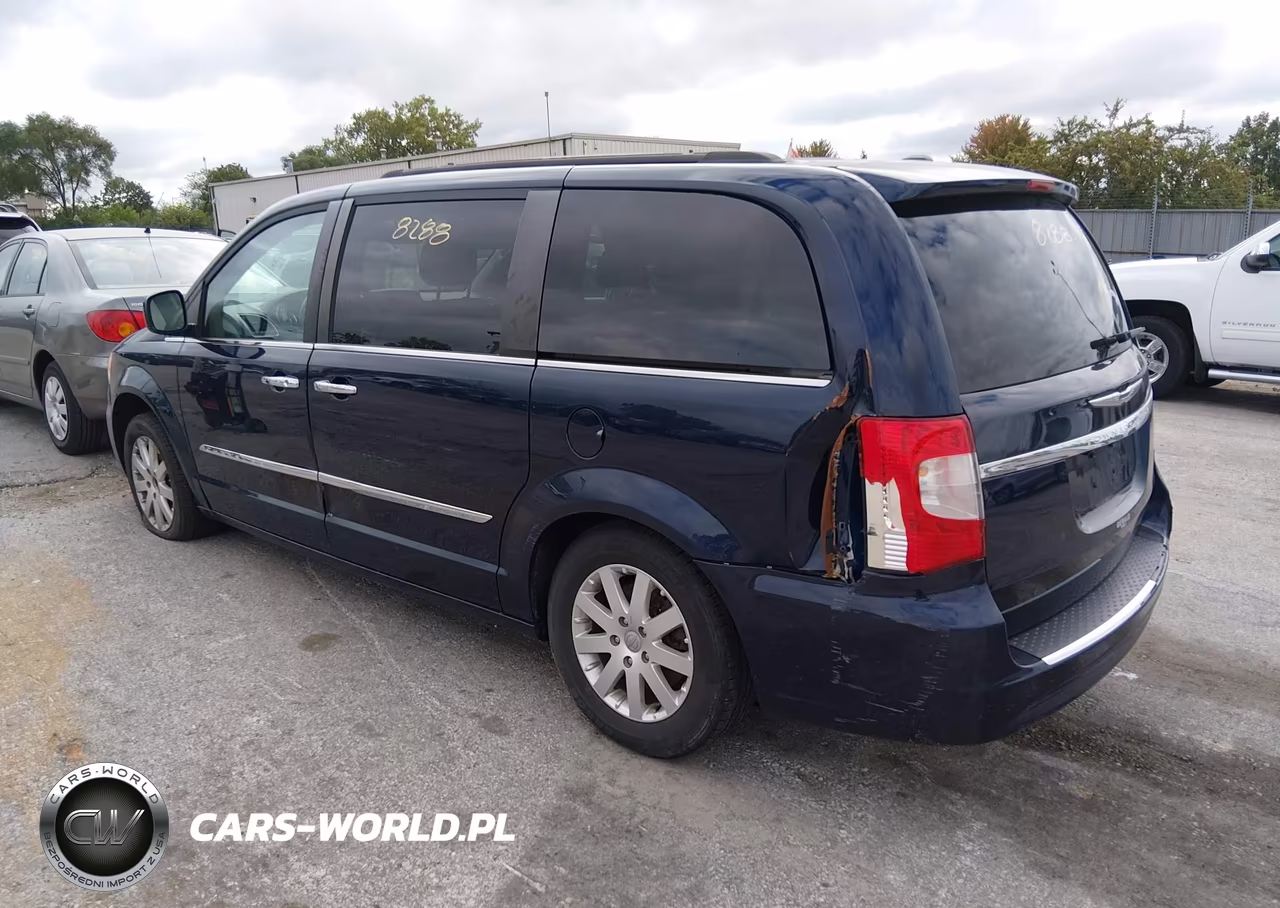 2016 Chrysler Town & Country Touring VIN:2C4RC1BG0GR149314 - 3