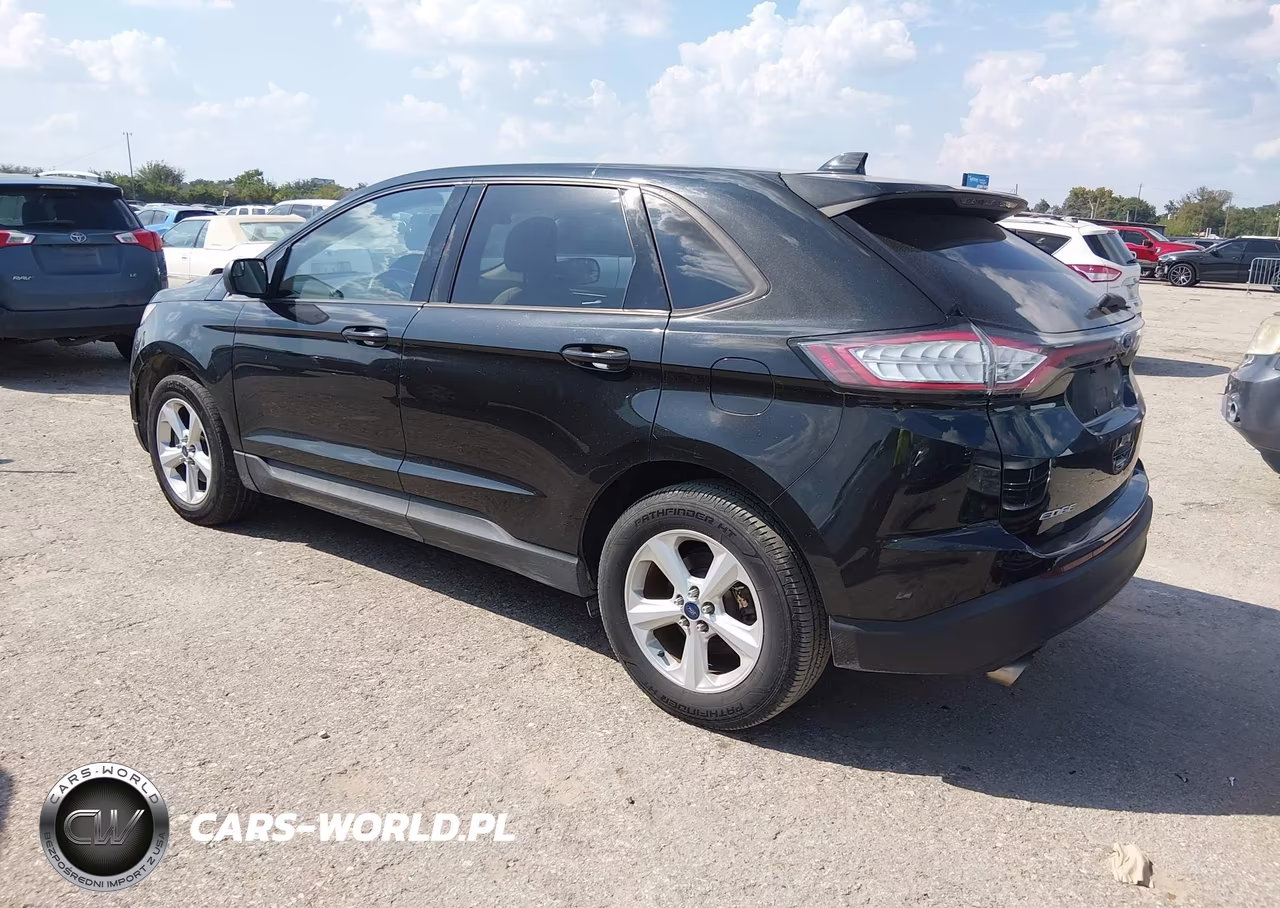 2015 Ford Edge Se VIN:2FMTK3G90FBB48522 - 3