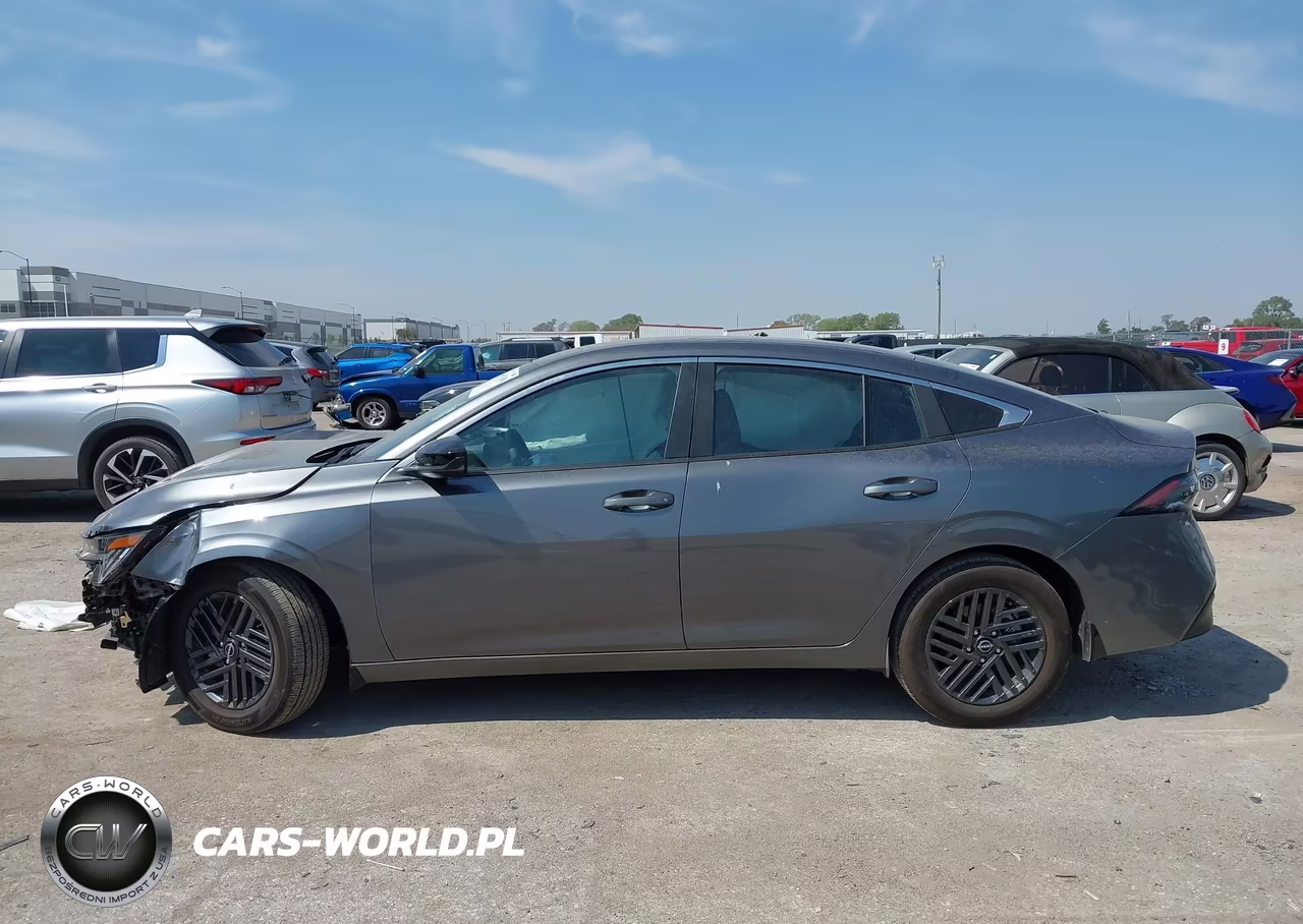 2026 Nissan Sentra Sv VIN:3N1AB9CV3TY284831 - 14
