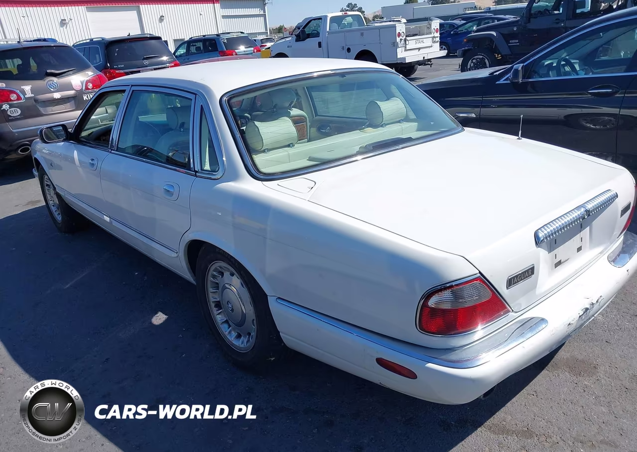 1998 Jaguar Xj8 Vanden Plas VIN:SAJKX6244WC824079 - 3