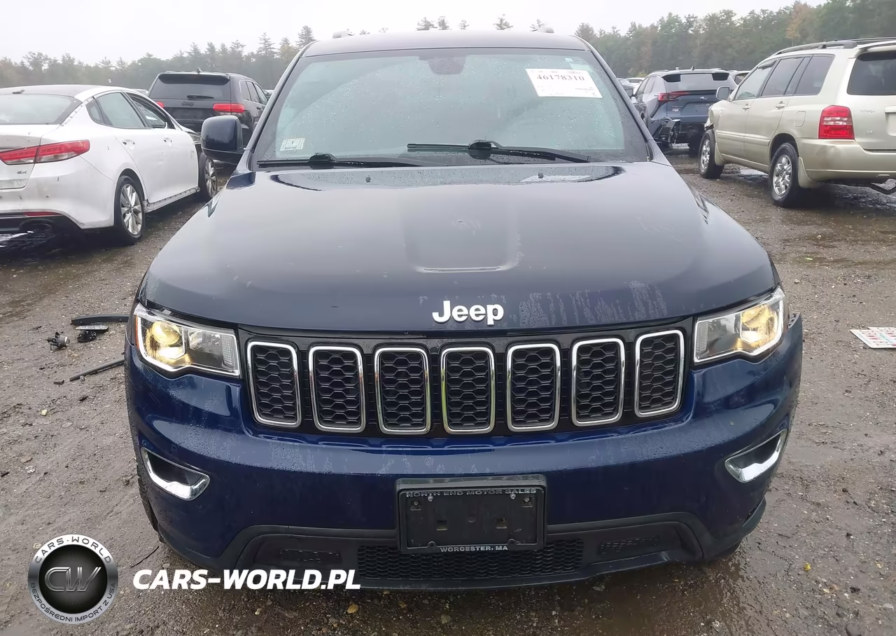 2017 Jeep Grand Cherokee Laredo 4X4 VIN:1C4RJFAG5HC756419 - 13