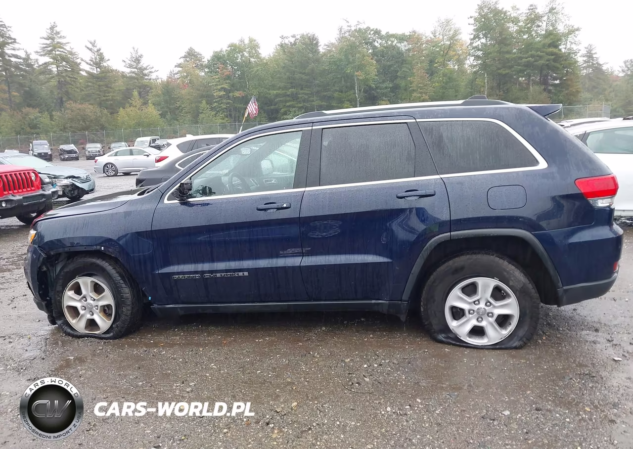 2017 Jeep Grand Cherokee Laredo 4X4 VIN:1C4RJFAG5HC756419 - 15