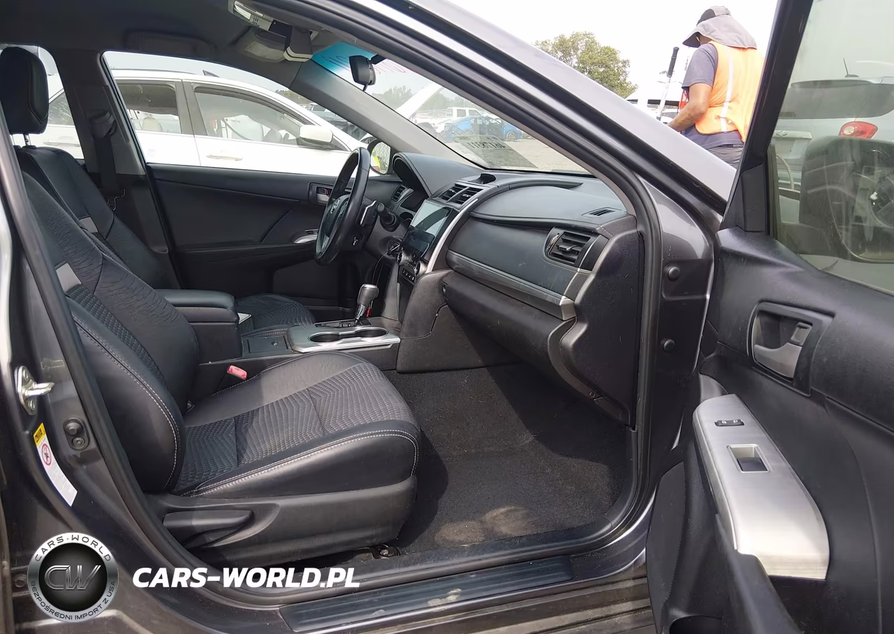 2014 Toyota Camry Se VIN:4T1BF1FK0EU365795 - 5