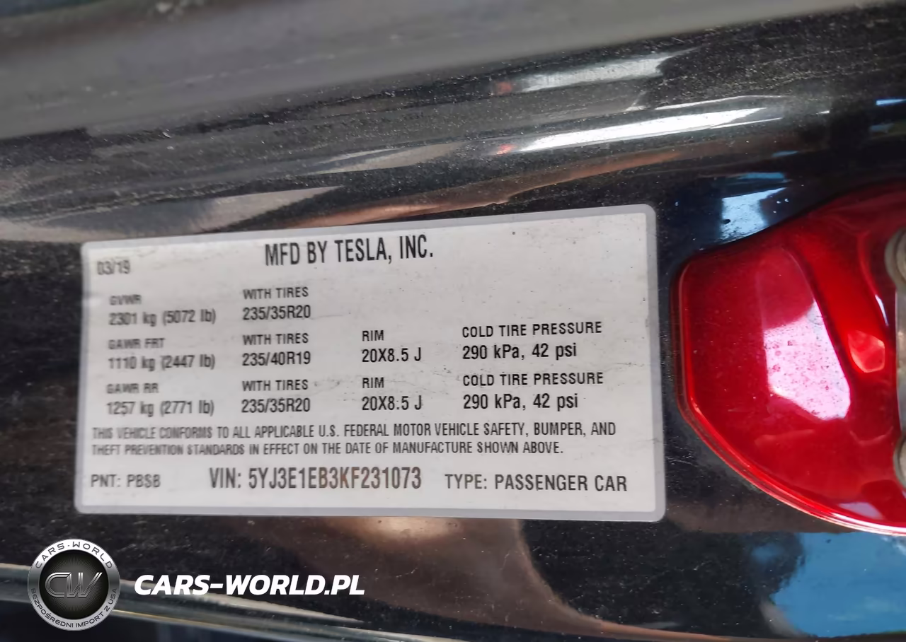 2019 Tesla Model 3 Long Range-Performance VIN:5YJ3E1EB3KF231073 - 9