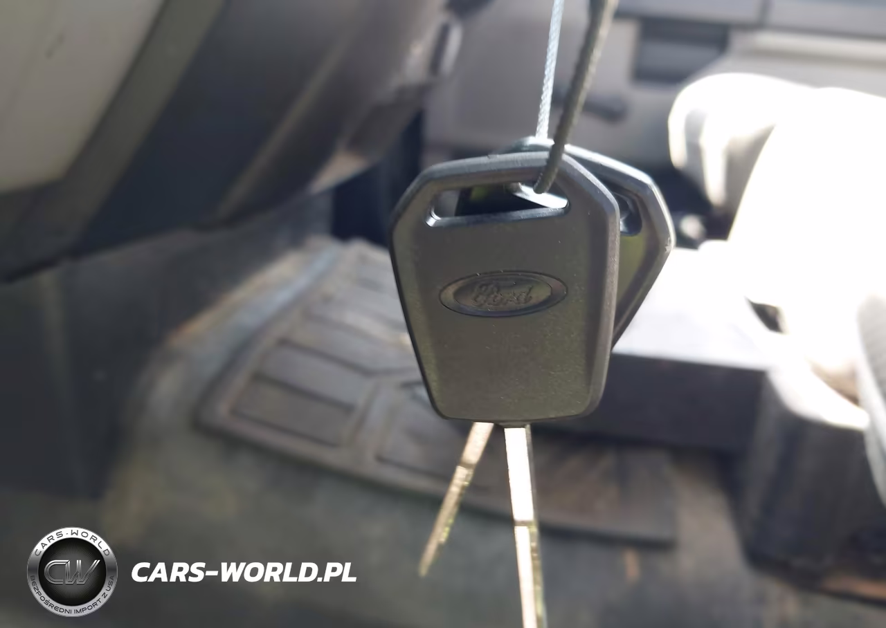 2019 Ford F-150 Xl VIN:1FTMF1CB5KKD33109 - 11