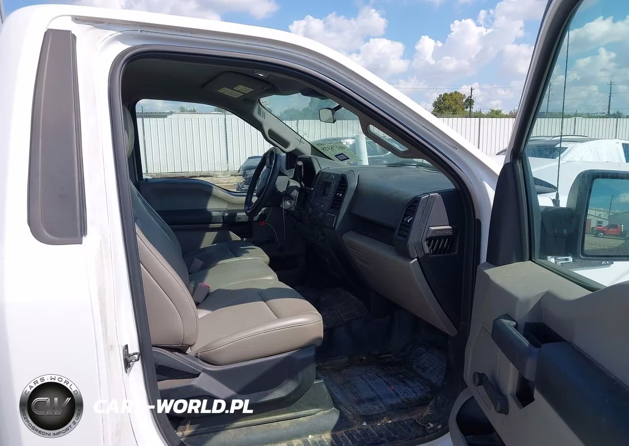 2019 Ford F-150 Xl VIN:1FTMF1CB5KKD33109 - 5