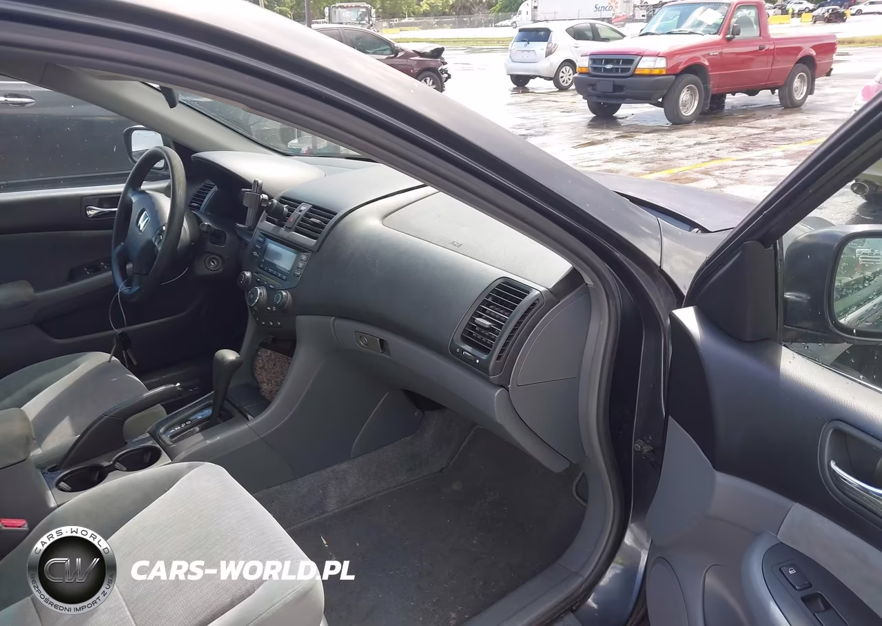 2004 Honda Accord 2.4 Lx VIN:1HGCM56364A075643 - 5