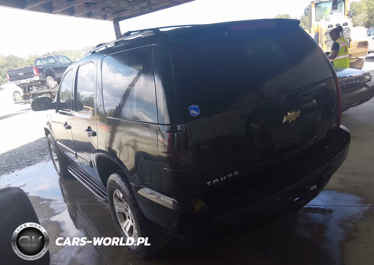2007 Chevrolet Tahoe Lt VIN:1GNFC13027J406912 - 3