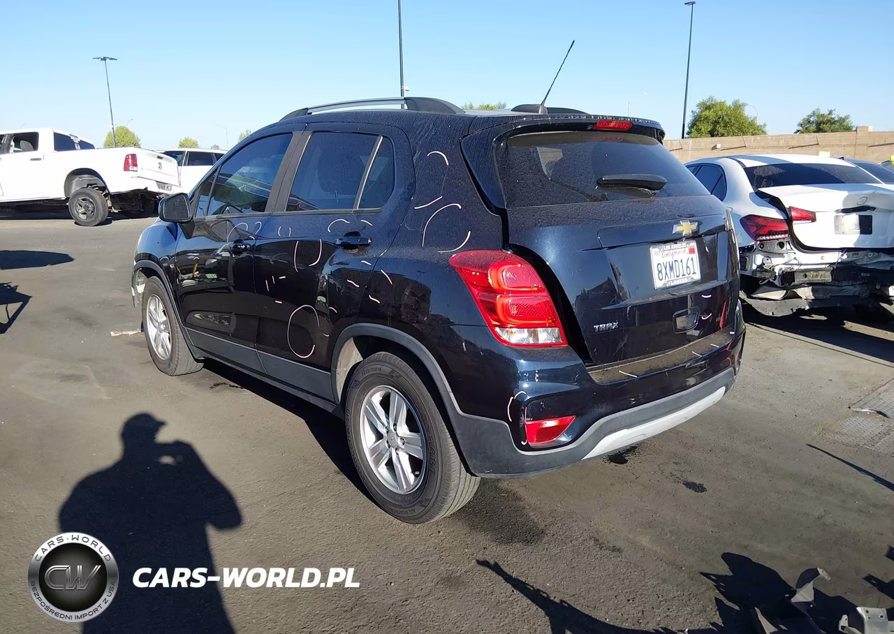 2021 Chevrolet Trax Fwd Lt VIN:KL7CJLSB9MB334478 - 3