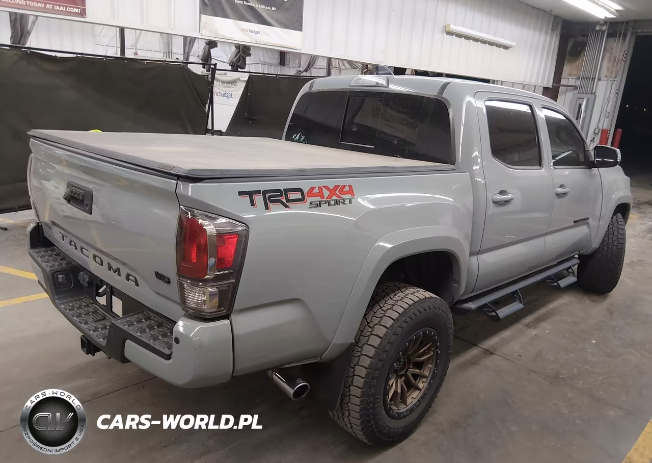 2022 Toyota Tacoma Trd Sport VIN:3TYCZ5AN5NT071732 - 4
