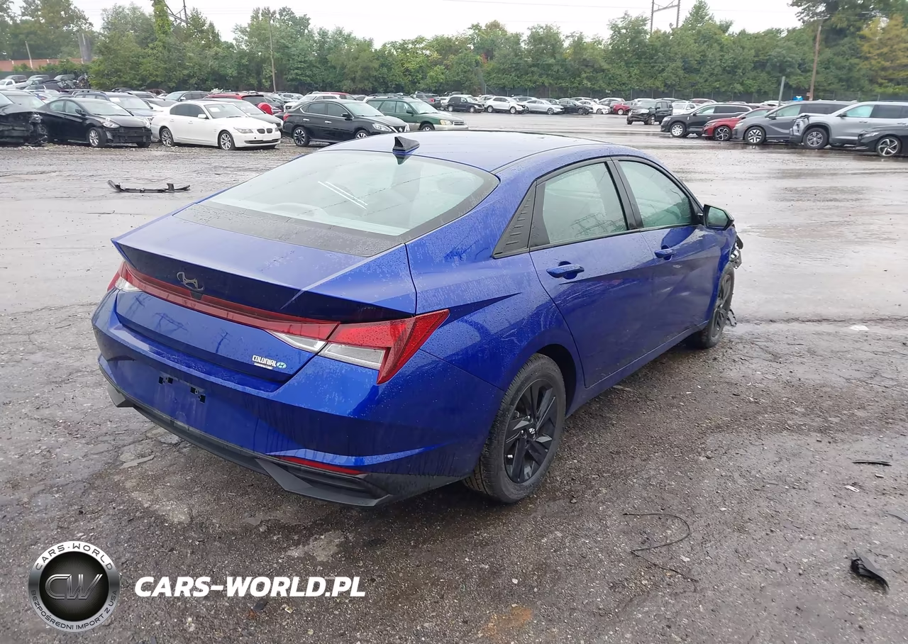 2022 Hyundai Elantra Sel VIN:KMHLS4AG2NU315727 - 4
