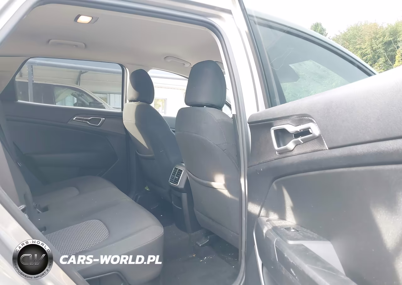 2023 Kia Sportage Hybrid Lx VIN:KNDPUCAG0P7064525 - 8