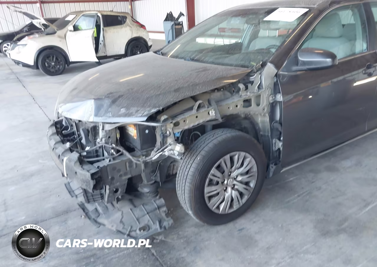 2013 Toyota Camry Le VIN:4T4BF1FK8DR322424 - 6