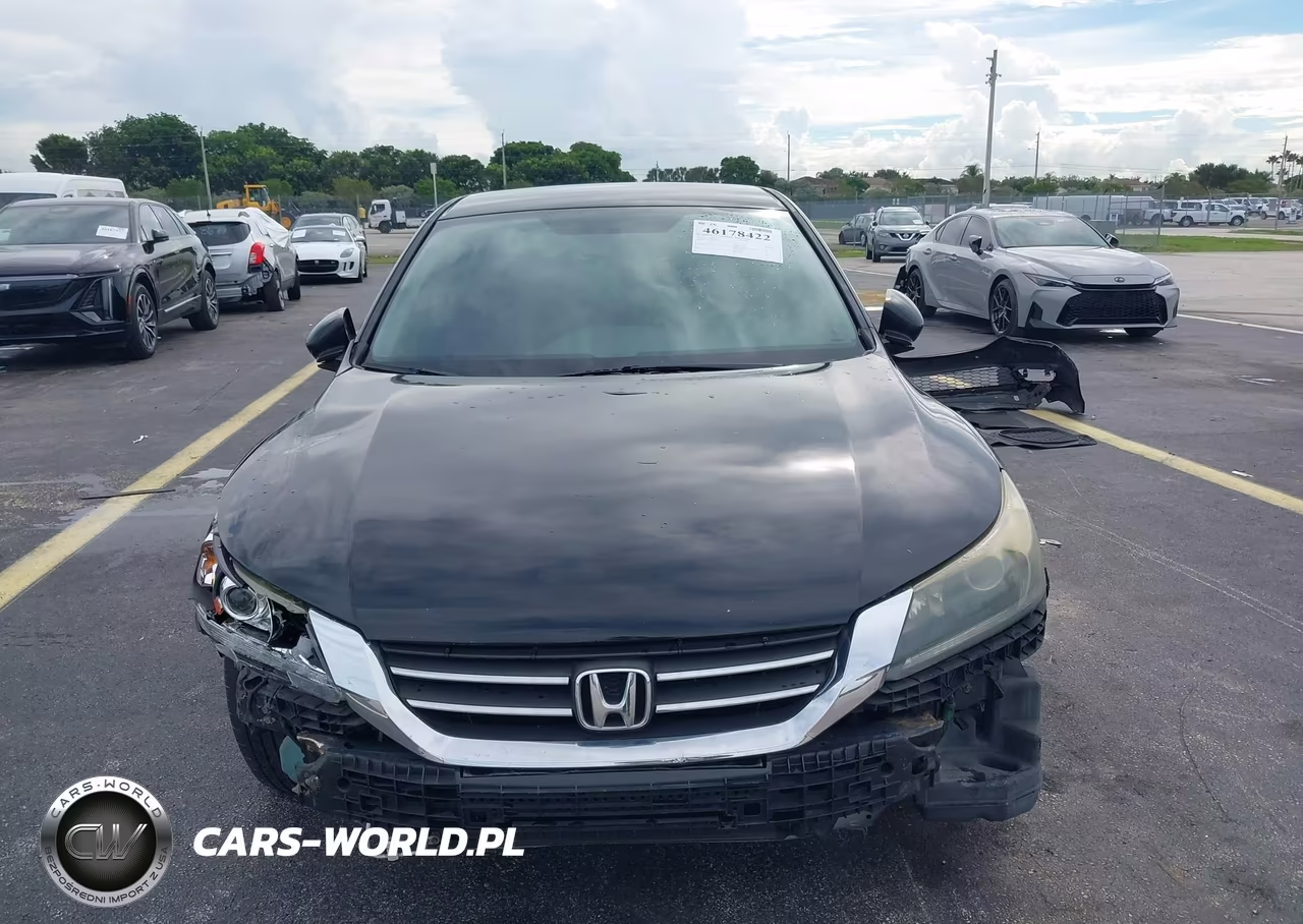 2015 Honda Accord Lx VIN:1HGCR2F30FA255820 - 13