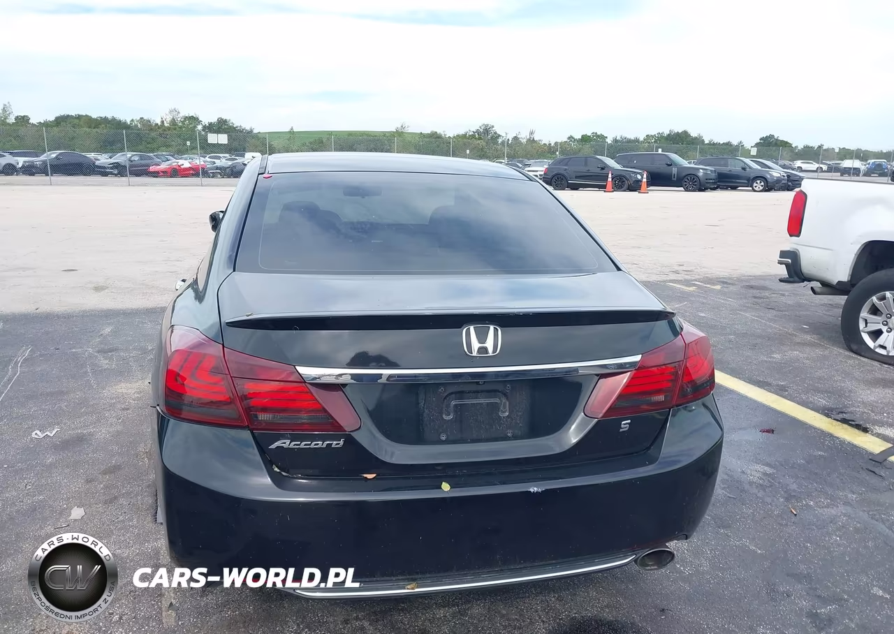 2015 Honda Accord Lx VIN:1HGCR2F30FA255820 - 17