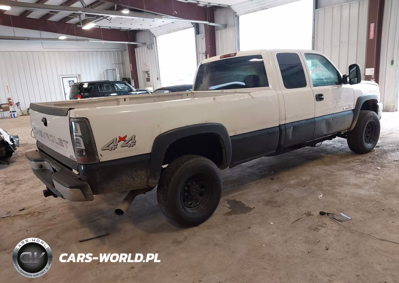 2006 Chevrolet Silverado 2500Hd Work Truck VIN:1GCHK29U36E238547 - 4