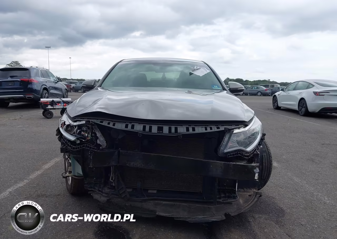 2018 Kia Optima Lx VIN:5XXGT4L3XJG266578 - 12