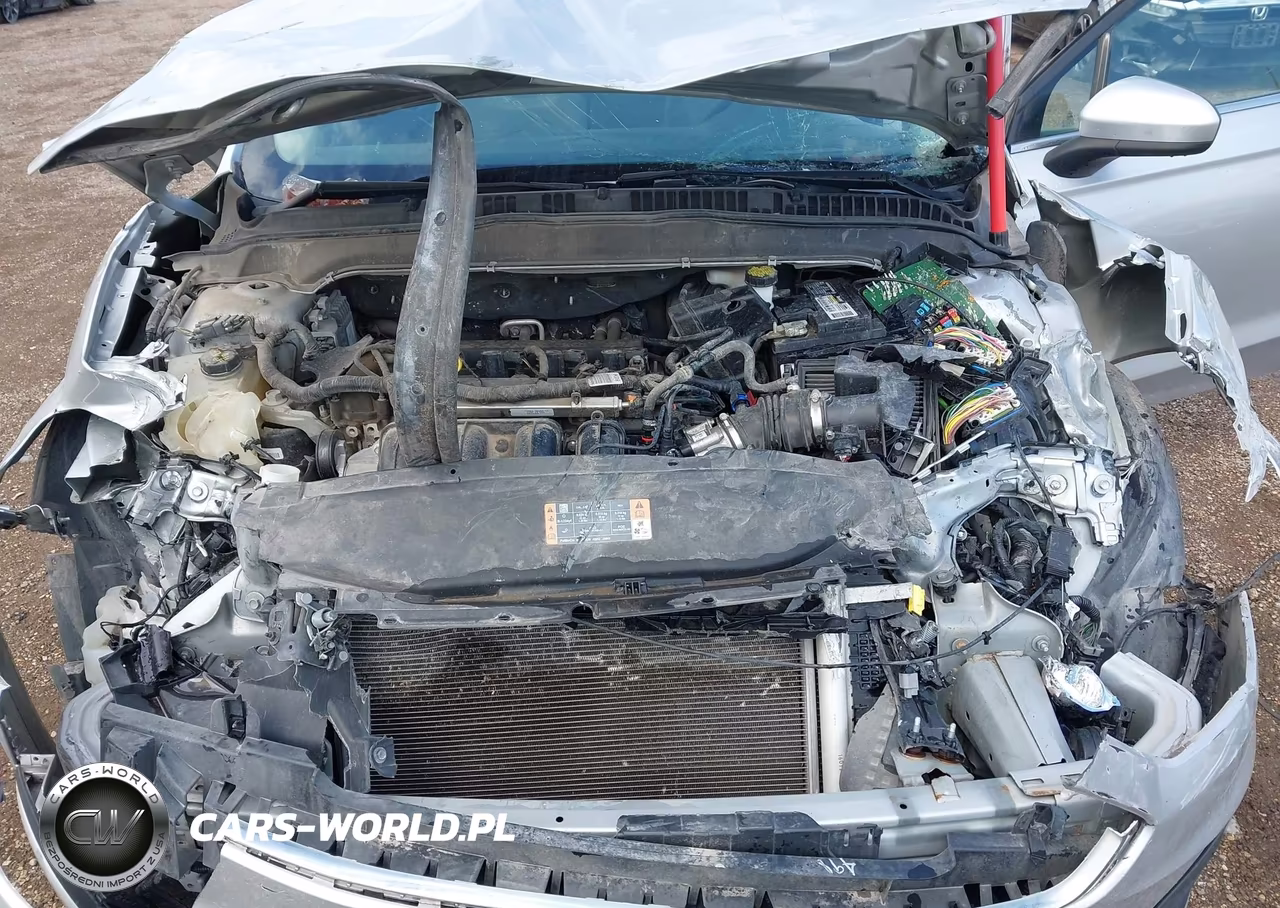 2019 Ford Fusion S VIN:3FA6P0G71KR170496 - 10