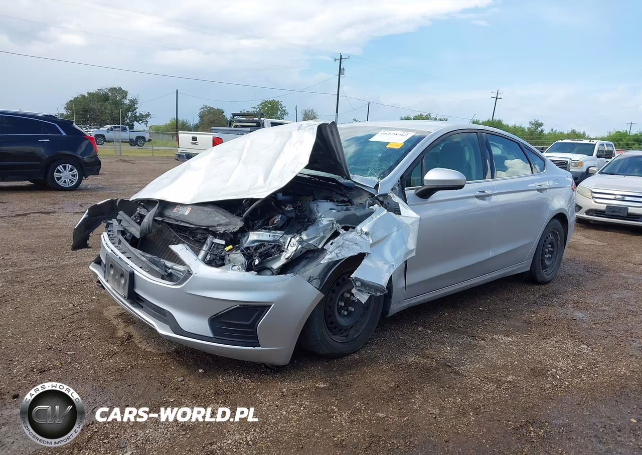 2019 Ford Fusion S VIN:3FA6P0G71KR170496 - 2