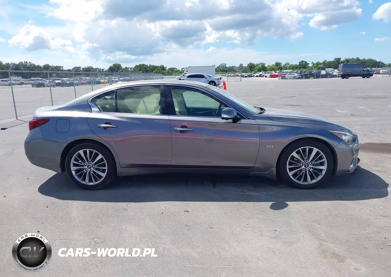 2018 Infiniti Q50 3.0T Luxe VIN:JN1EV7APXJM364306 - 13